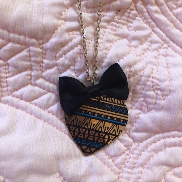 Bethany Mota Necklace - Picture 1 of 2